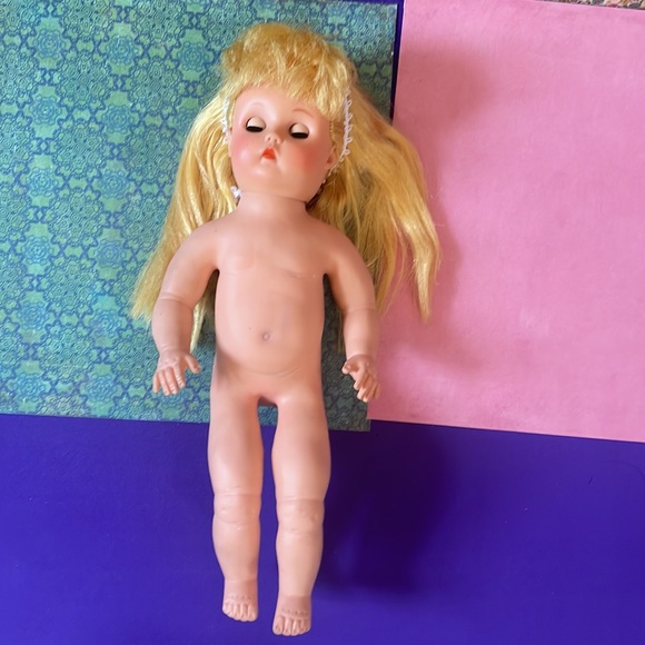 🧡Vintage doll, all Rubber body - Picture 7 of 13